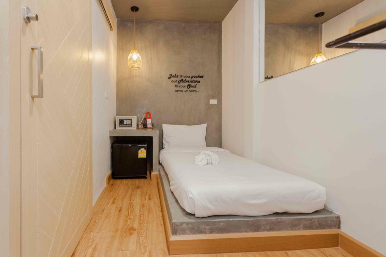 Sarnn Sukhumvit 28 Hotel Bangkok Kültér fotó